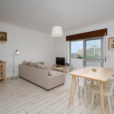 Appartamento Do Amado Flat By Lovelystay